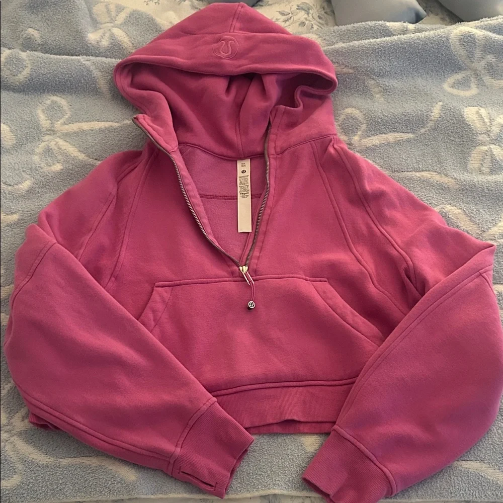 Lululemon pink scuba - Picture 1 of 4